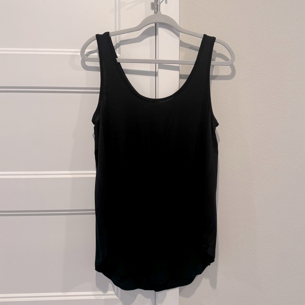 Black Scoop Neck Tank Top